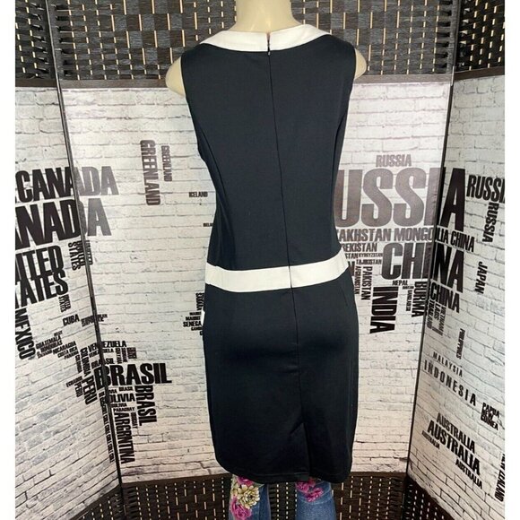 Dressbarn 10 Black Zip Back Vanilla Trim Round Neck Sleeveless Above Knee Dress - Picture 3 of 5